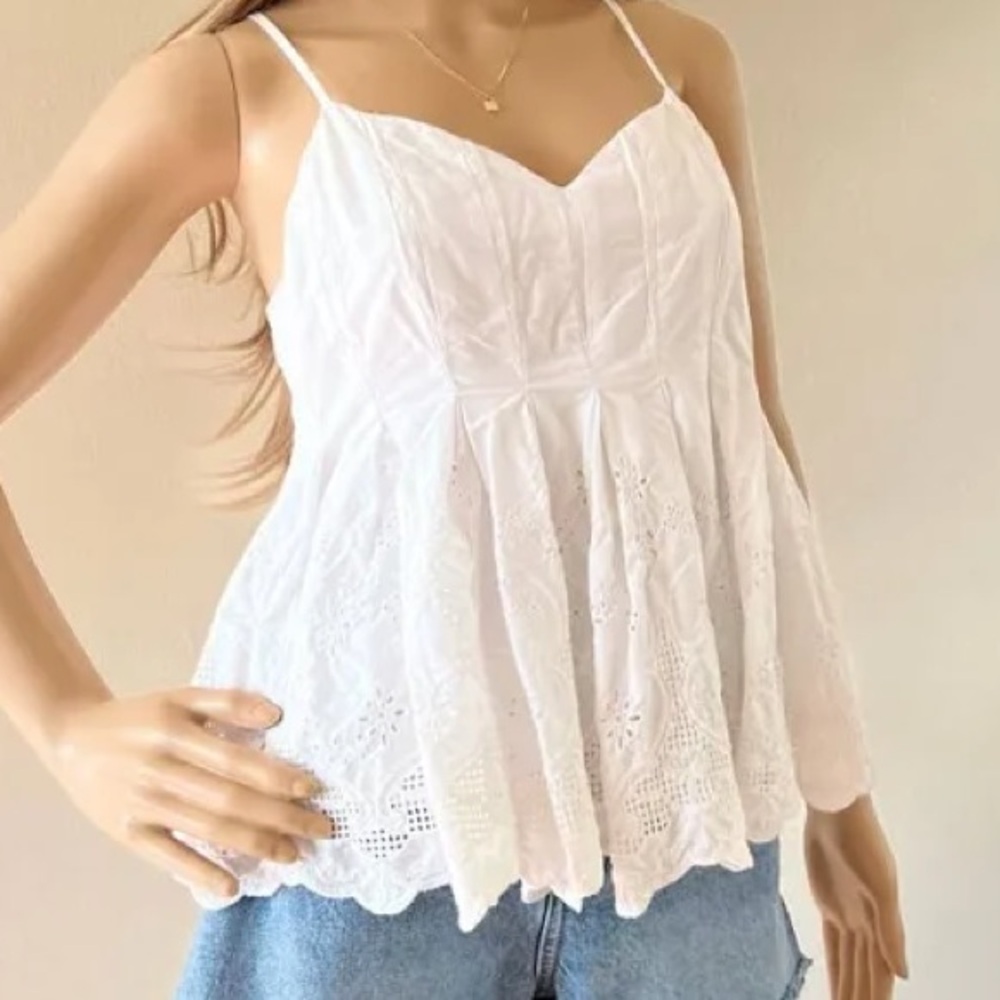 ANTHROPOLOGIE HD IN PARIS WHITE EYELET BABYDOLL TANK